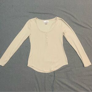 Rachel Parcell Ivory Ribbed Long Sleeve Henley Top XS Scoop Neck